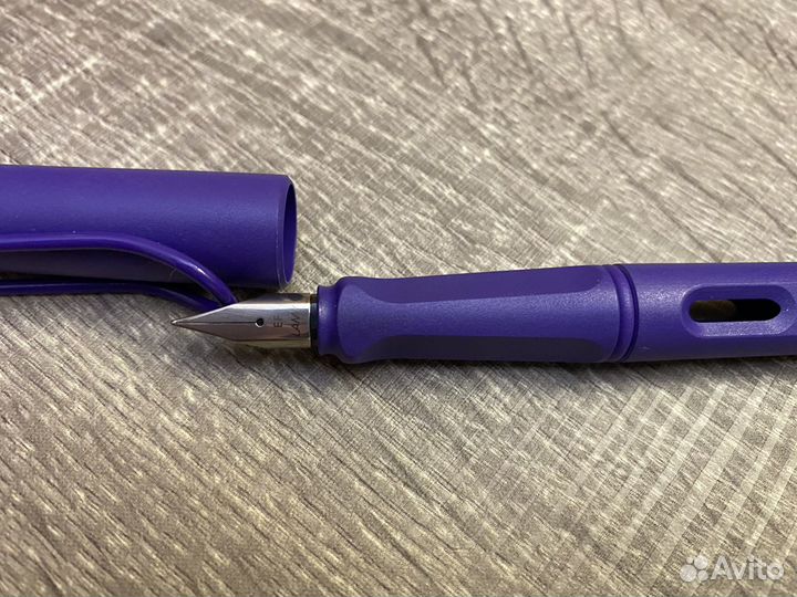 Перьевая ручка lamy safari