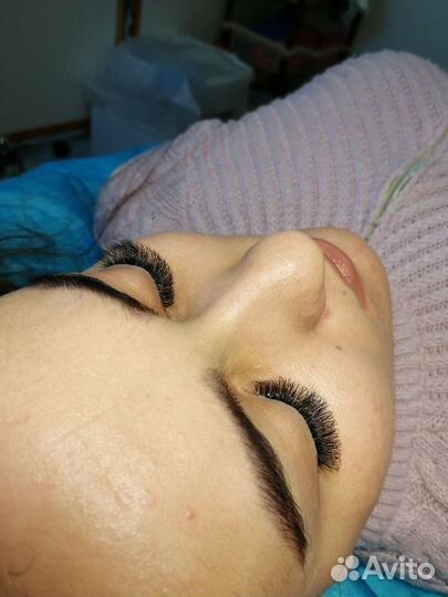 Наращивание ресниц на дому