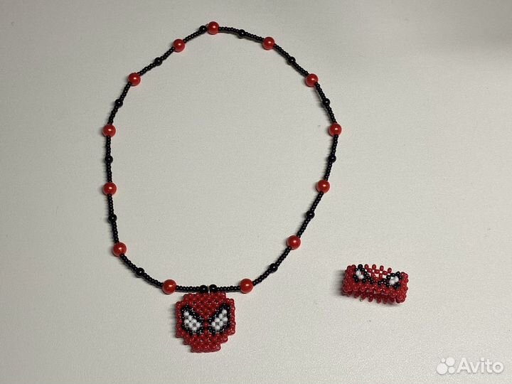Украшения из бисера человек паук
