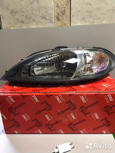 Chevrolet lacetti хечбек новая фара левая*