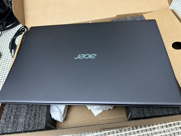 Новый офисный ноутбук Acer