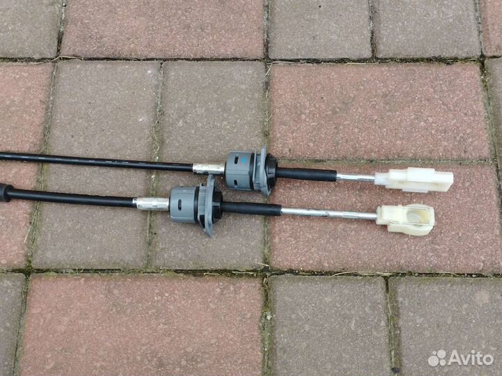 Трос коробки МКПП Hyundai i30 2007-2012год