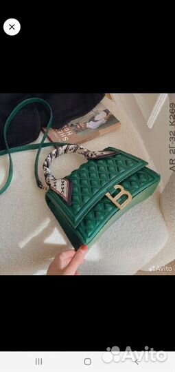 Костюм женский