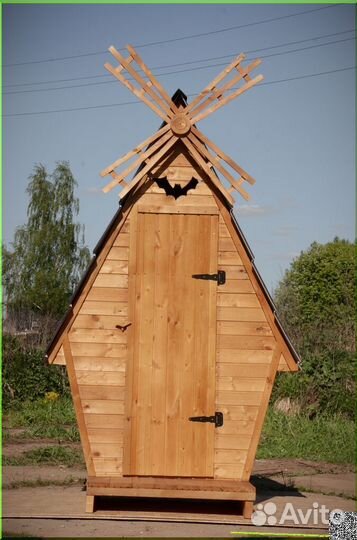 Дачный туалет с установкой KEY675