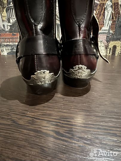 Полусапоги saluro. Новые размер 41