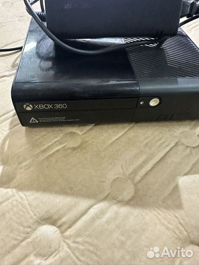Xbox 360 е 500GB
