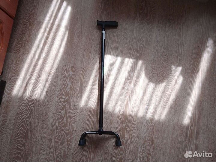 Чеырехопорная трость Nova TN-141