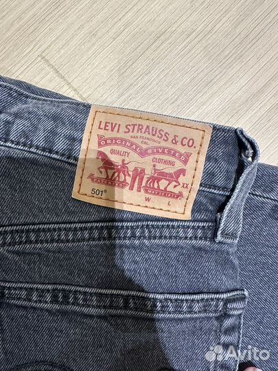 Джинсы Levis 501