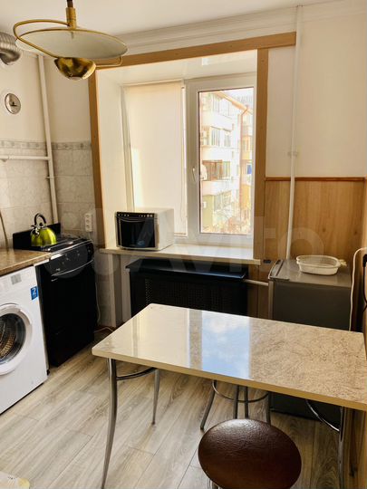 1-к. квартира, 32 м², 4/5 эт.