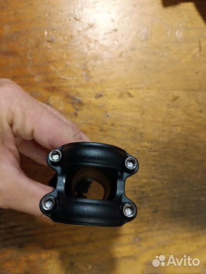 Вынос руля Uno d31.8 90mm угол 35 град