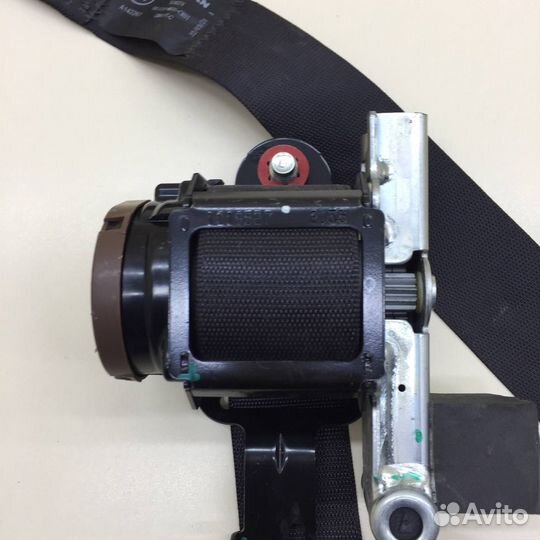 Б/У Б/У Ремень безопасности с пиропатроном