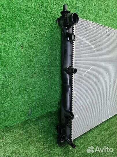 Б/У Б/У Радиатор охлаждения Mercedes GLE V167