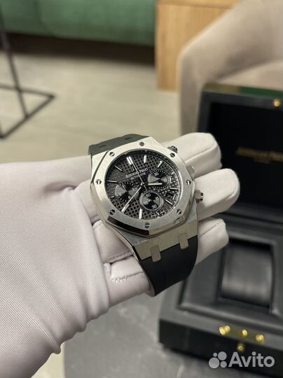 Часы Audemars Piguet Royal Oak Offshore