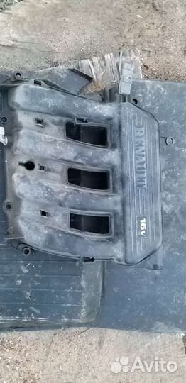 Впускной коллектор Renault Megane 2