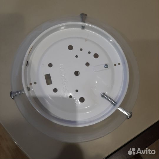 Светильник потолочный