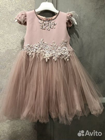 Шикарное платье