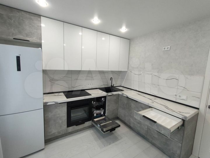 2-к. квартира, 60 м², 7/9 эт.