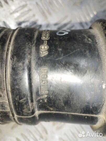 Патрубок воздушного фильтра Ford Mondeo