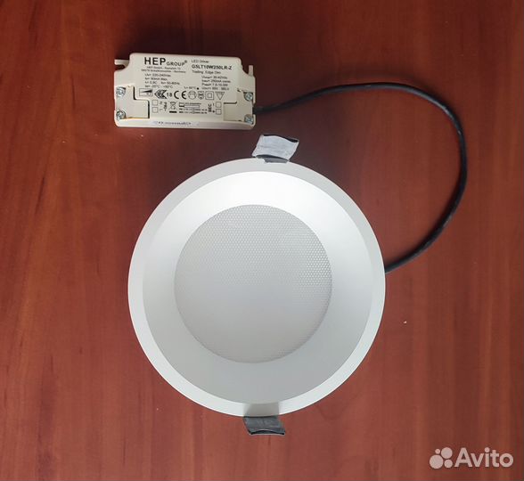 Светильник потолочный накладной