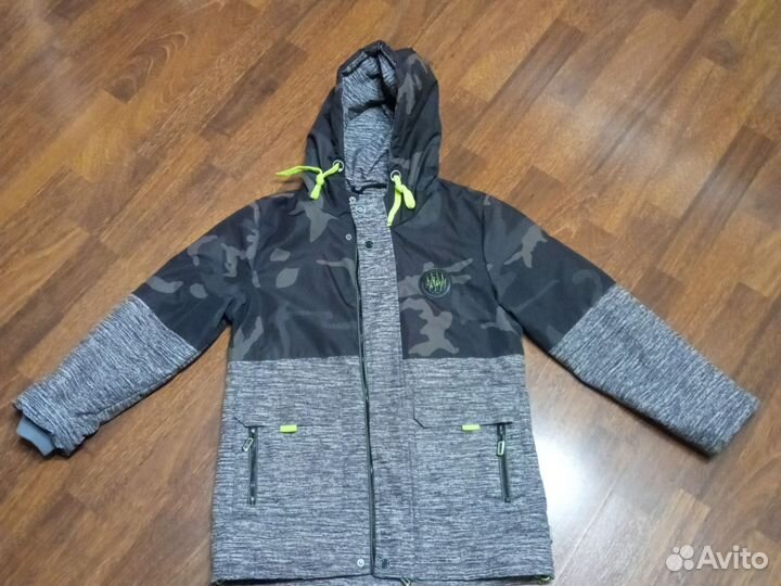 Куртка демисезонная