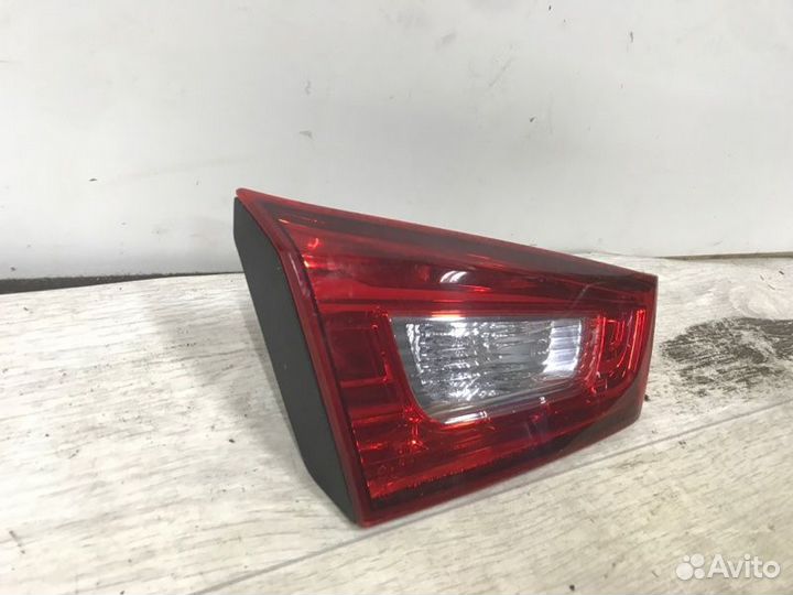 Фонарь внутренний левый Mitsubishi Asx