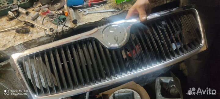 Решетка радиатора