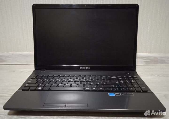 Samsung 15.6