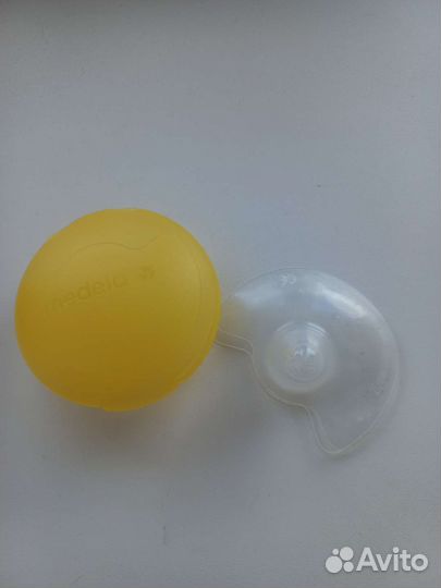 Накладки на грудь medela