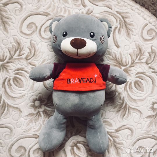 Плюшевый медведь