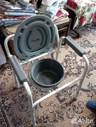 Кресло туалет для пожилых и инвалидов