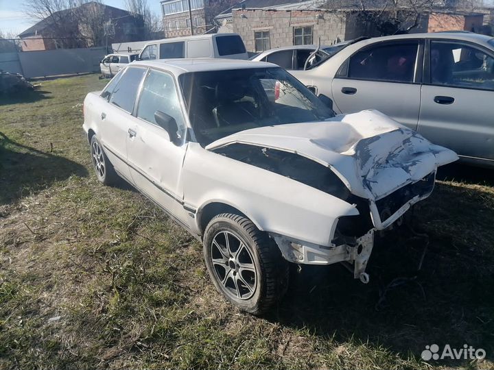 Задние фонари на audi 80 b4