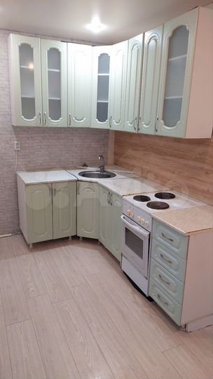 2-к. квартира, 51 м², 1/3 эт.