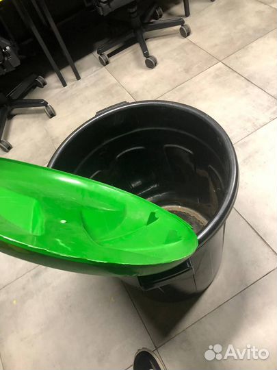 Ведро мусорное 110л