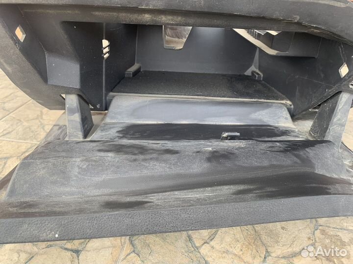Форд фокус 3 бардачок оригинал
