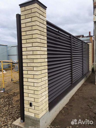 Заборы жалюзи и евроштакетник