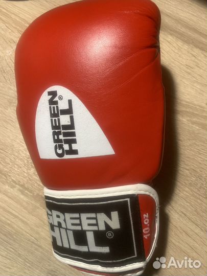 Перчатки для бокса, кикбоксинга