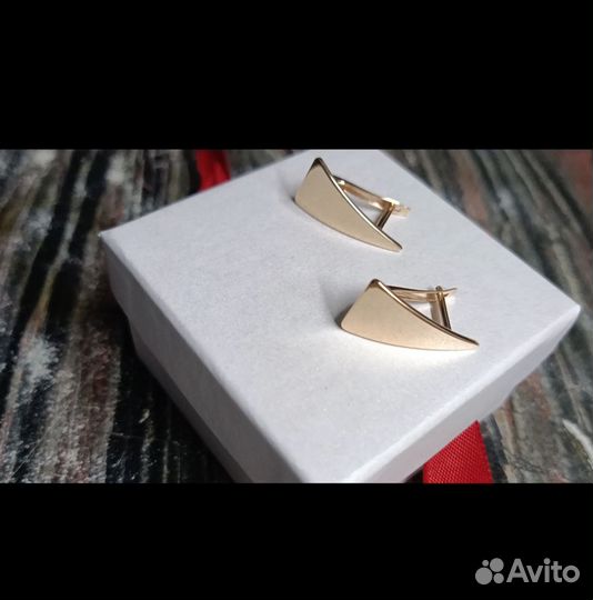Золотые серьги 585 проба