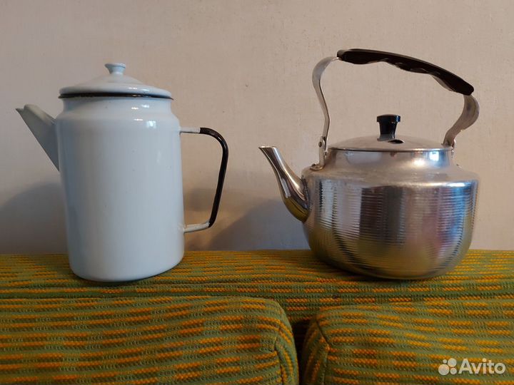 Кофейник,чайник,весы бытовые(редкие)