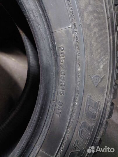 Dunlop SP Winter Ice 02 205/65 R15