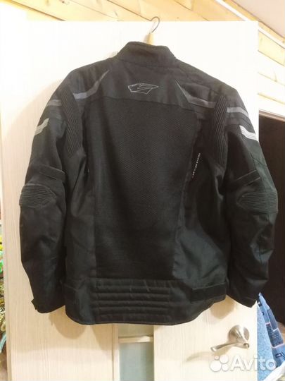 Мотокуртка