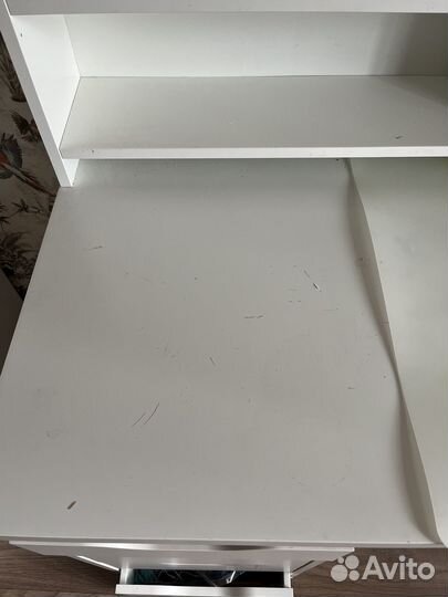 Письменный стол IKEA