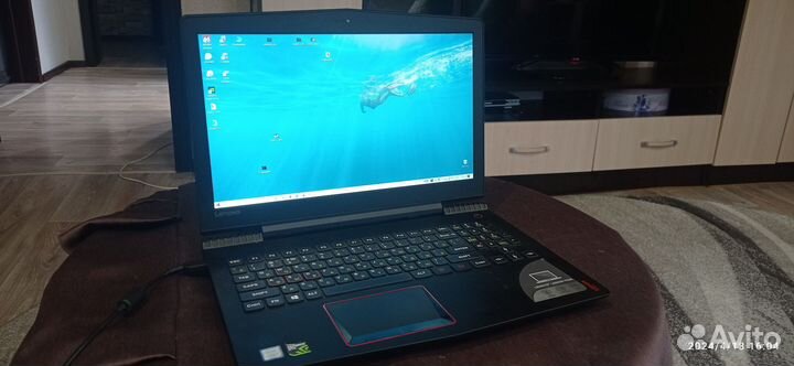 Lenovo y520