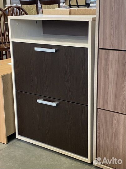 Обувница новая