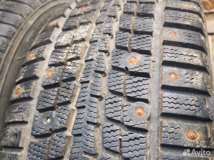 Dunlop SP Winter Ice 01 205/55 R16