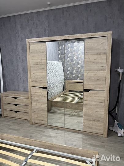 Спальный гарнитур sorento