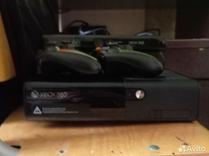 Xbox 360 E