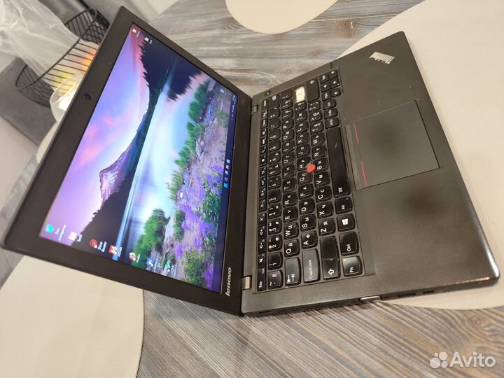 Lenovo Thinkpad x240