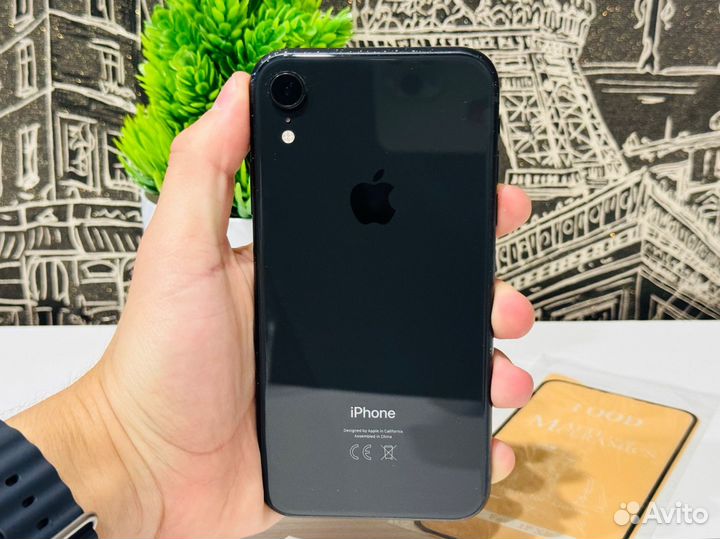 iPhone Xr, 64 ГБ