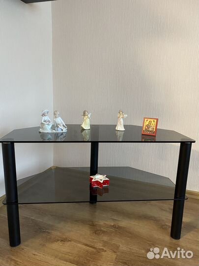 Продаю тумбу