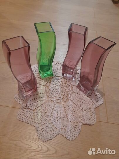 Ваза для цветов,цветное стекло